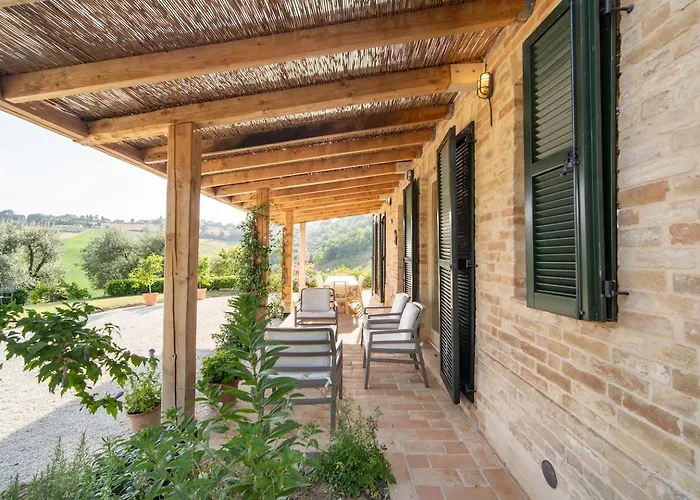 Casa Raffaela, Charming With A Pool *